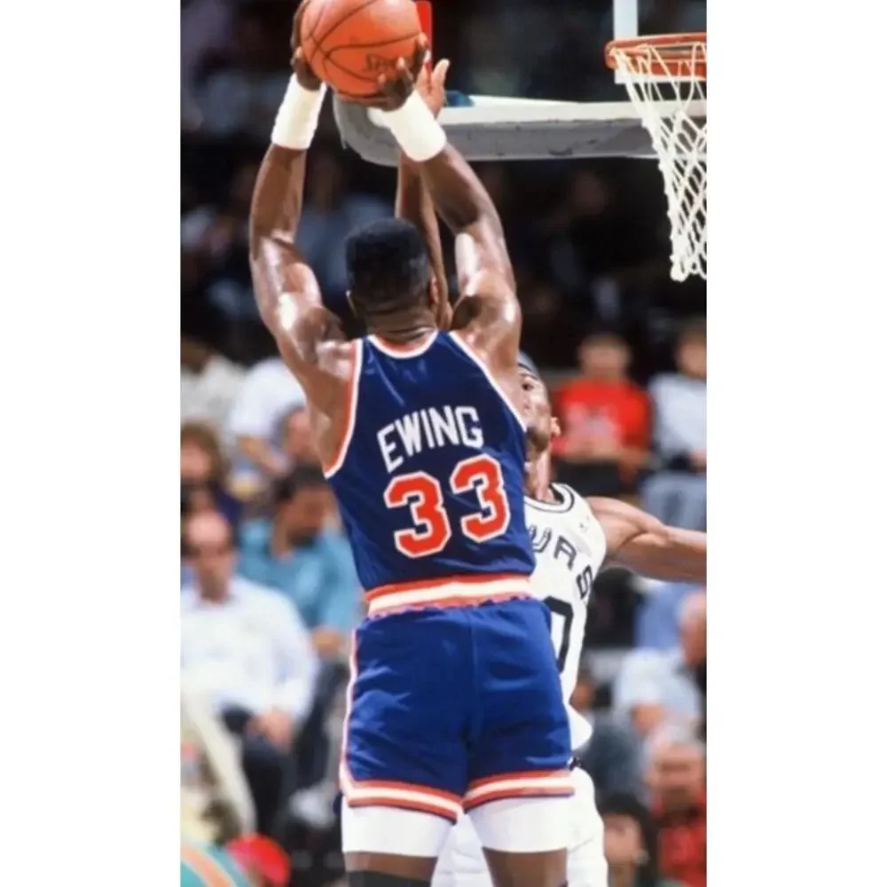 *Patrick Ewing-(Knicks)-(Blue)-(Good Con.)-(XL)-$95 - Picture 4 of 9